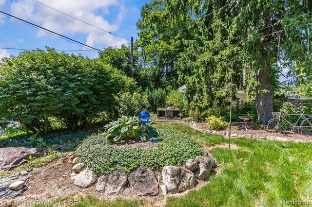 701 Spring Drive, Northville, MI 48167