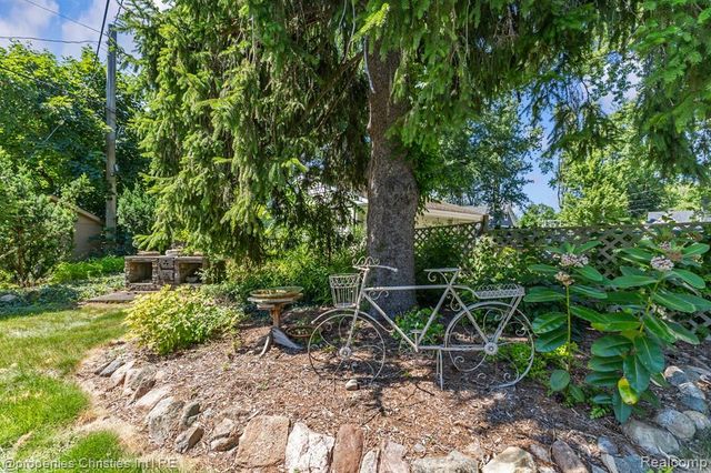 701 Spring Drive, Northville, MI 48167