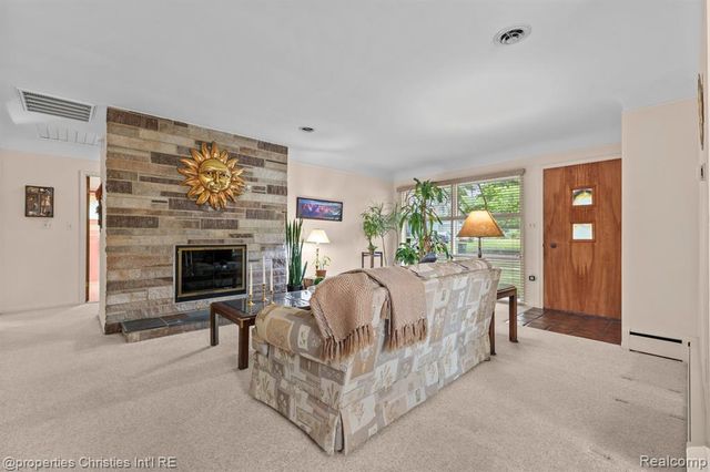 701 Spring Drive, Northville, MI 48167