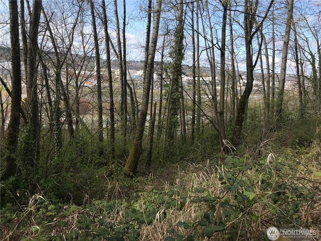 9401 Leroy Place S, Seattle, WA 98118