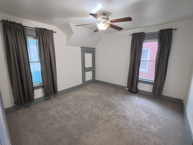 2622 PLUM Street, Erie, PA 16508