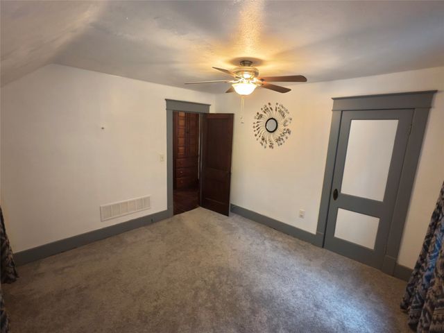 2622 PLUM Street, Erie, PA 16508