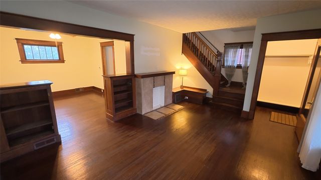 2622 PLUM Street, Erie, PA 16508