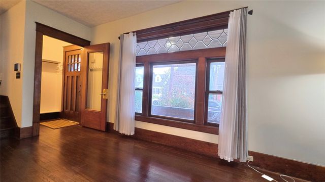 2622 PLUM Street, Erie, PA 16508