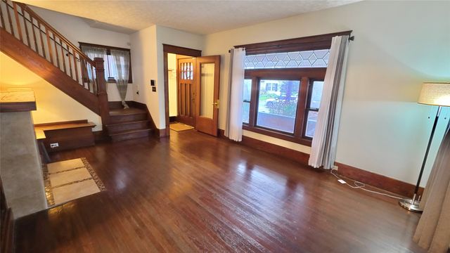 2622 PLUM Street, Erie, PA 16508
