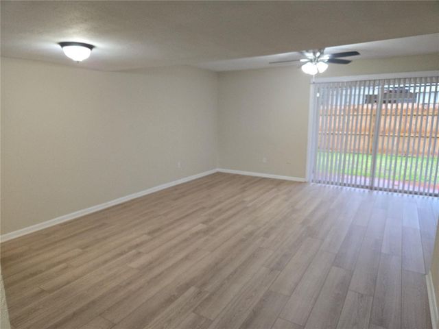 140 DOUGLAS ROAD W F, Oldsmar, FL 34677