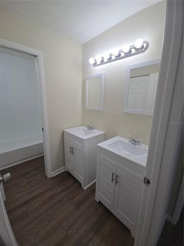 140 DOUGLAS ROAD W F, Oldsmar, FL 34677