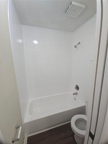 140 DOUGLAS ROAD W F, Oldsmar, FL 34677