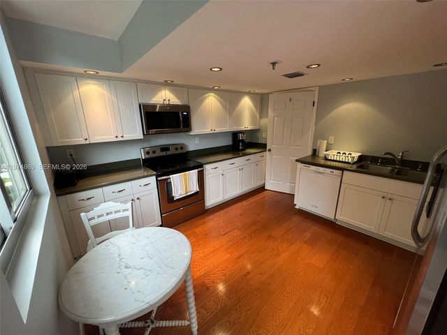 2025 Brickell Ave 503, Miami, FL 33129