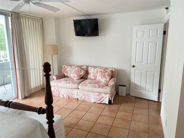 2025 Brickell Ave 503, Miami, FL 33129