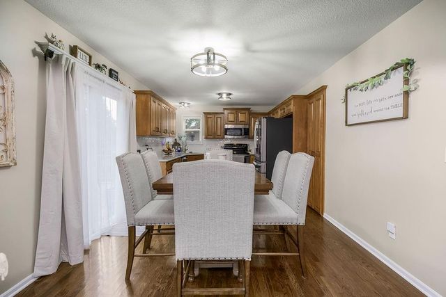 10915 N Skiles Court, Kansas City, MO 64157