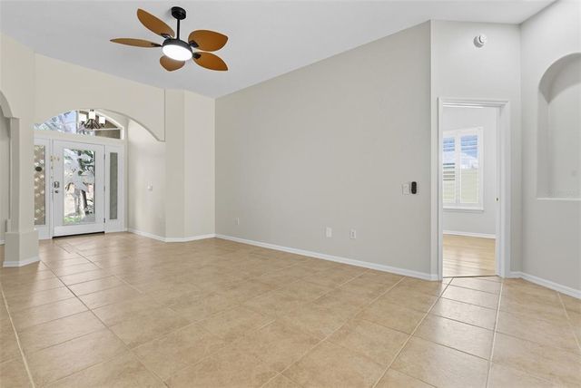 9215 ESTATE COVE CIRCLE, Riverview, FL 33578