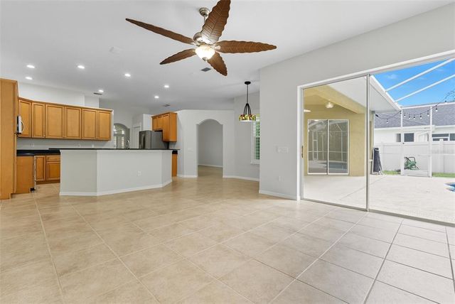 9215 ESTATE COVE CIRCLE, Riverview, FL 33578