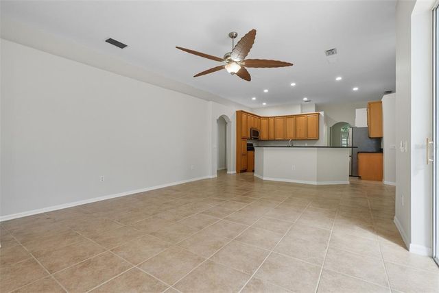 9215 ESTATE COVE CIRCLE, Riverview, FL 33578