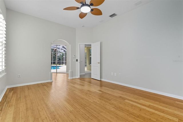 9215 ESTATE COVE CIRCLE, Riverview, FL 33578