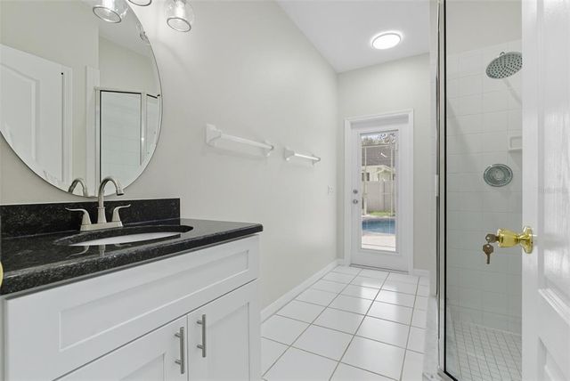 9215 ESTATE COVE CIRCLE, Riverview, FL 33578