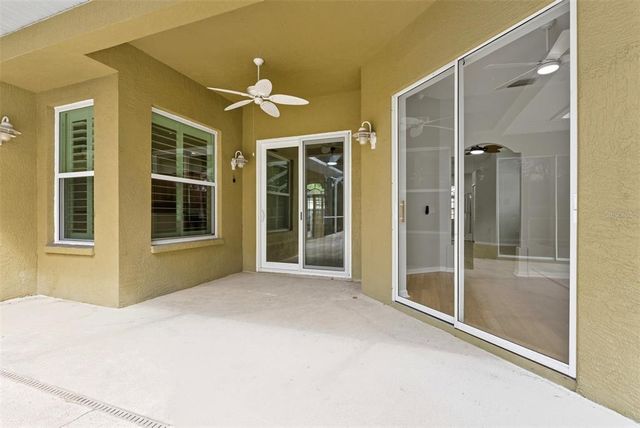 9215 ESTATE COVE CIRCLE, Riverview, FL 33578