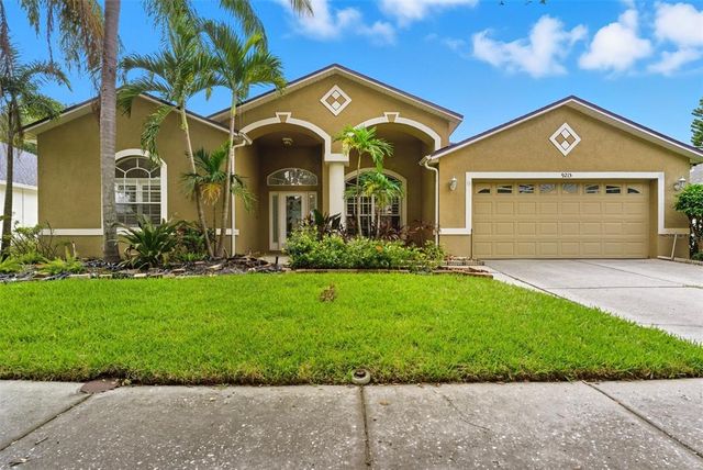 9215 ESTATE COVE CIRCLE, Riverview, FL 33578