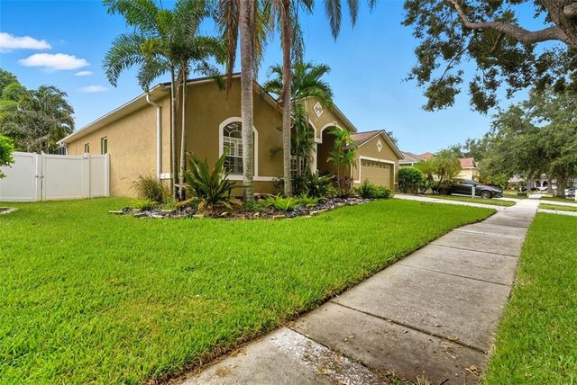 9215 ESTATE COVE CIRCLE, Riverview, FL 33578