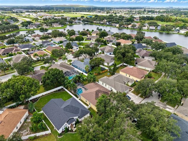 9215 ESTATE COVE CIRCLE, Riverview, FL 33578