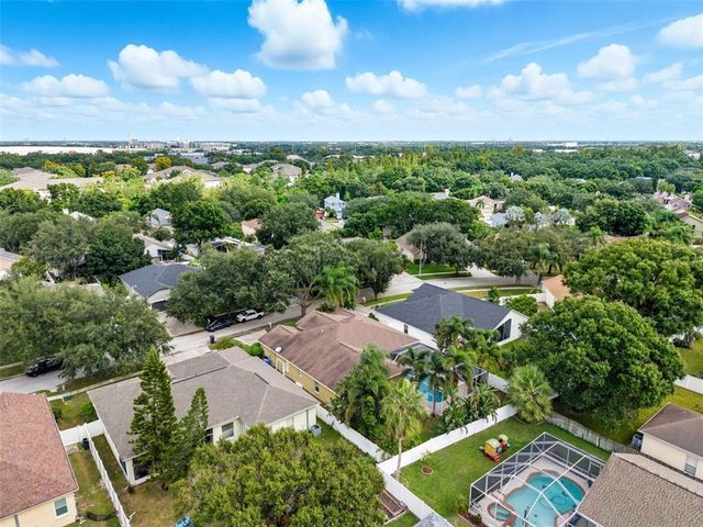 9215 ESTATE COVE CIRCLE, Riverview, FL 33578