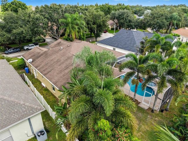 9215 ESTATE COVE CIRCLE, Riverview, FL 33578