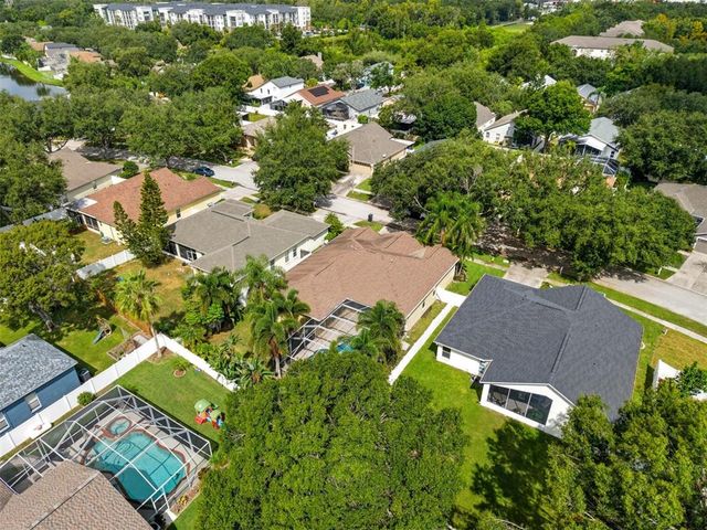 9215 ESTATE COVE CIRCLE, Riverview, FL 33578
