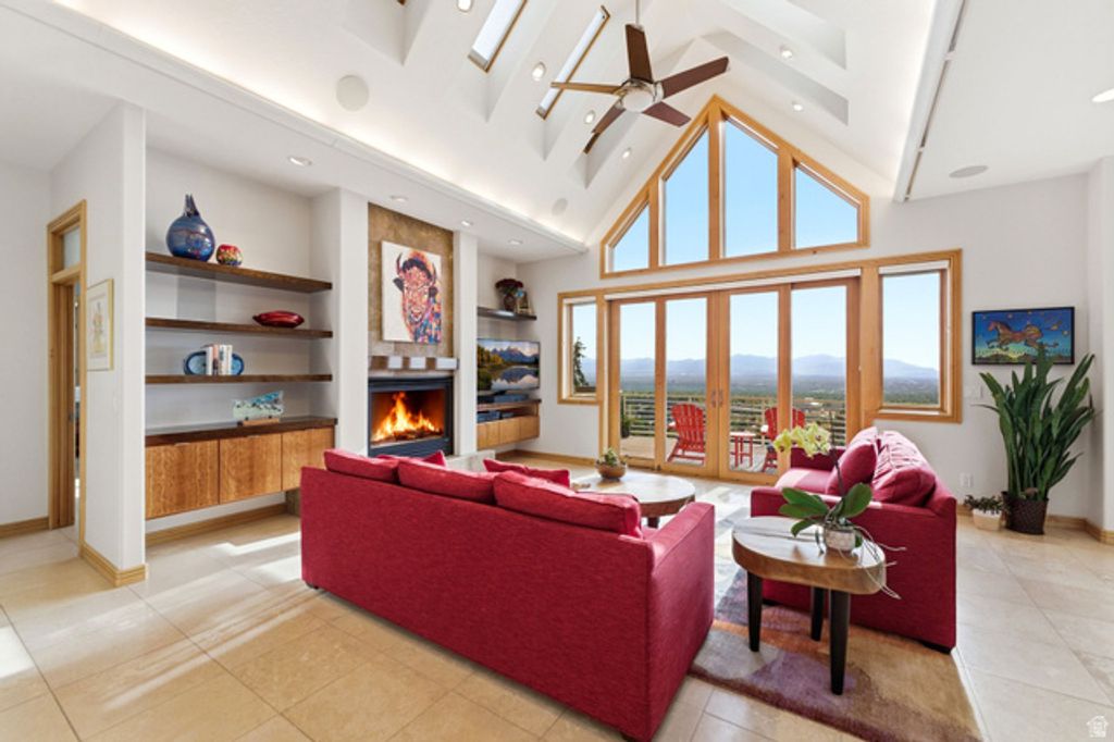 Image 22 of property listing at 3660 S CHOKE CHERRY DR, Millcreek, UT 84109