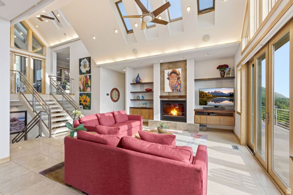 Image 23 of property listing at 3660 S CHOKE CHERRY DR, Millcreek, UT 84109