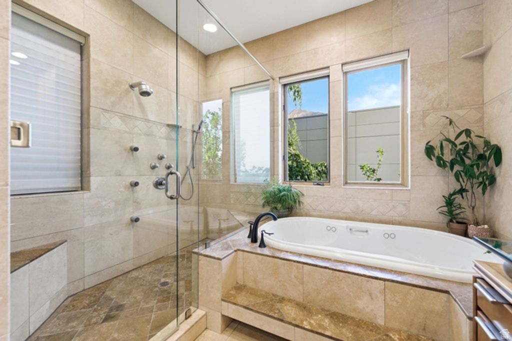 Image 37 of property listing at 3660 S CHOKE CHERRY DR, Millcreek, UT 84109