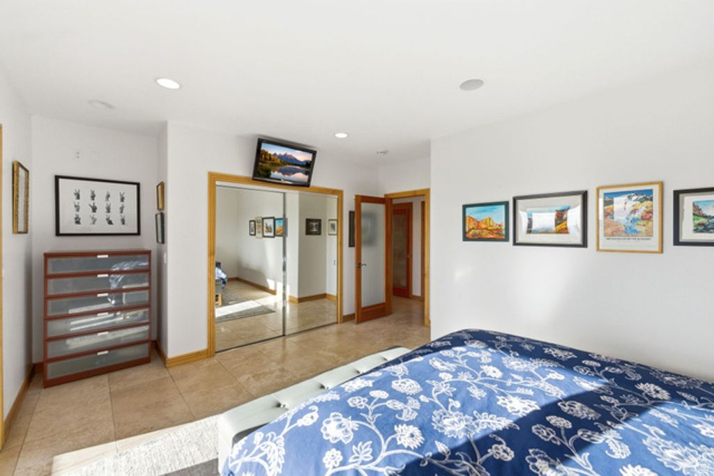 Image 52 of property listing at 3660 S CHOKE CHERRY DR, Millcreek, UT 84109