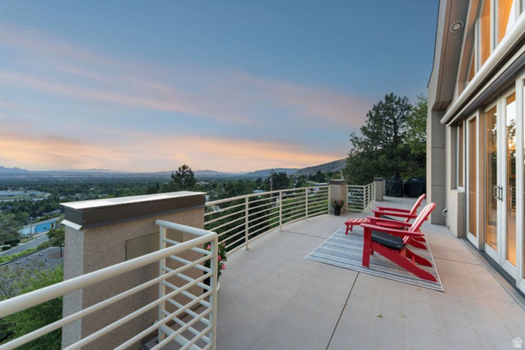 Image 62 of property listing at 3660 S CHOKE CHERRY DR, Millcreek, UT 84109