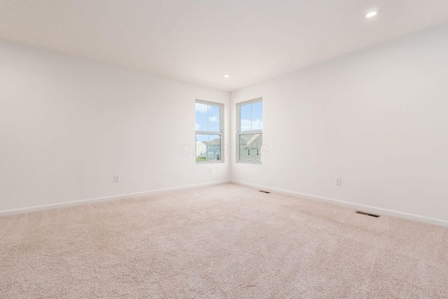 9041 Hawk Hill Way, Plain City, OH 43064
