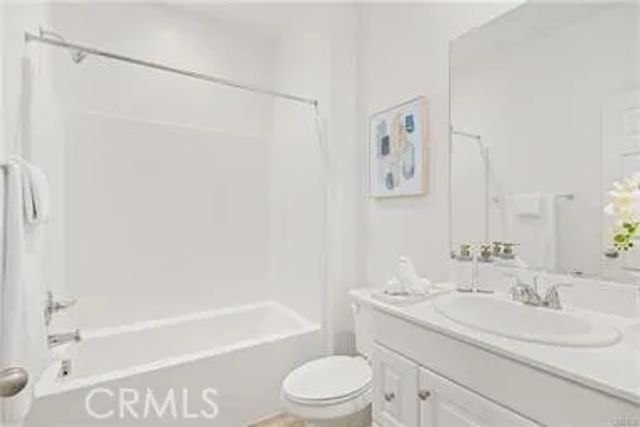 16391 Globetrotter, Chino, CA 91708