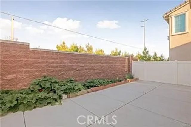 16391 Globetrotter, Chino, CA 91708