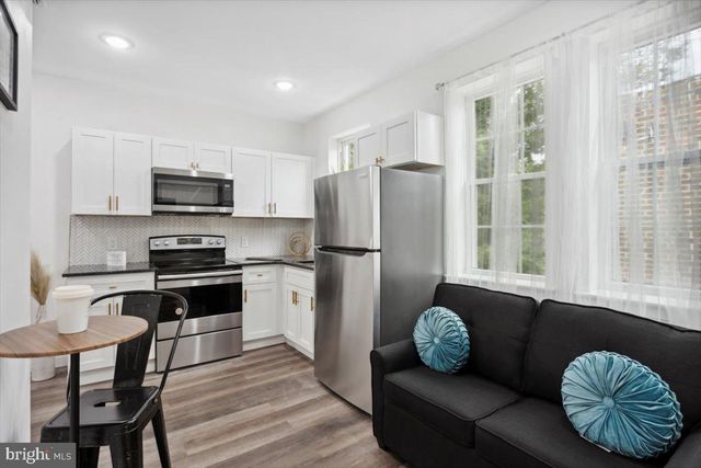 403 W COULTER ST, Philadelphia, PA 19144