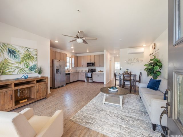 91-1081 Iwikuamoo Street 1101, Ewa Beach, HI 96706