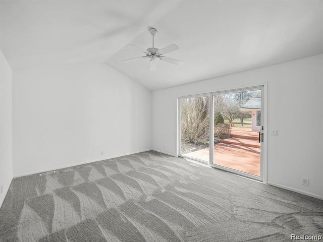3879 CARRIAGE Road, Bloomfield Charter Township, MI 48301