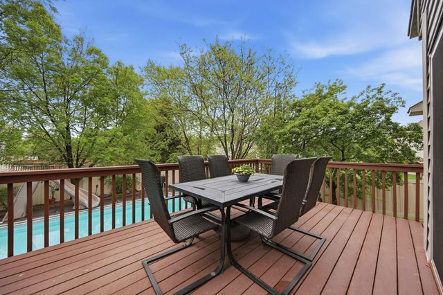 7128 Terraceview Lane N, Maple Grove, MN 55311