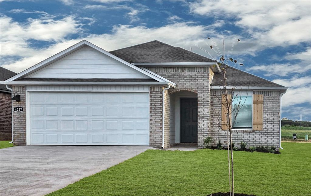 4400 Orchid Avenue, Springdale, AR 72764