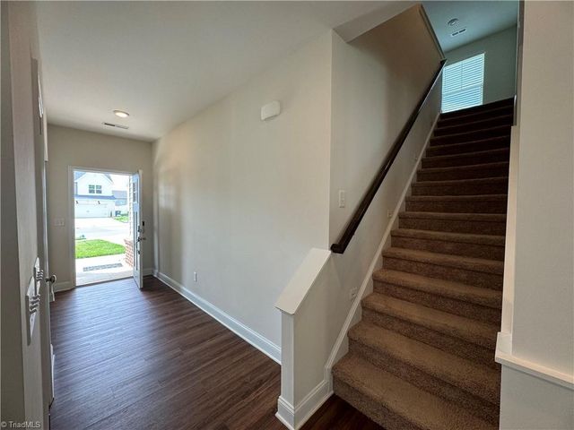 4006 Crimson Wood Court, Greensboro, NC 27410