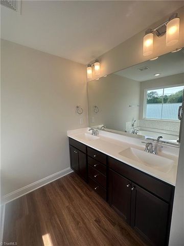 4006 Crimson Wood Court, Greensboro, NC 27410
