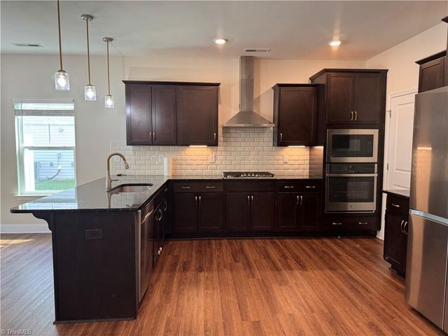 4006 Crimson Wood Court, Greensboro, NC 27410
