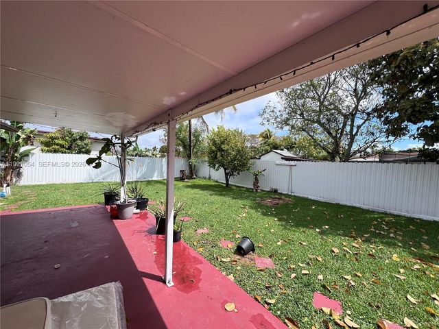 15303 SW 102nd Place, Miami, FL 33157