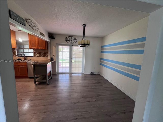 15303 SW 102nd Place, Miami, FL 33157