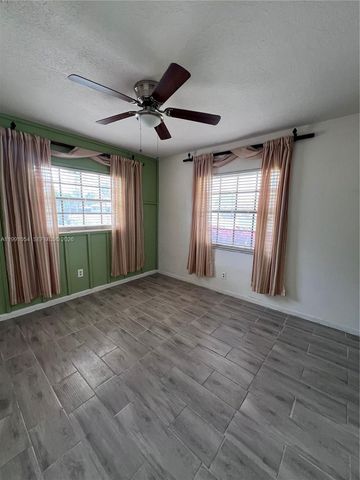 15303 SW 102nd Place, Miami, FL 33157