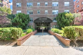 12 Westchester Avenue 6F, White Plains, NY 10601