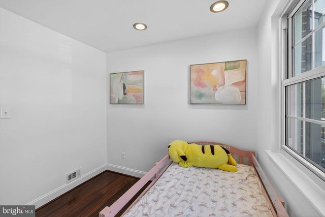 3709 RIDGE RD, Annandale, VA 22003