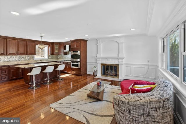 3709 RIDGE RD, Annandale, VA 22003