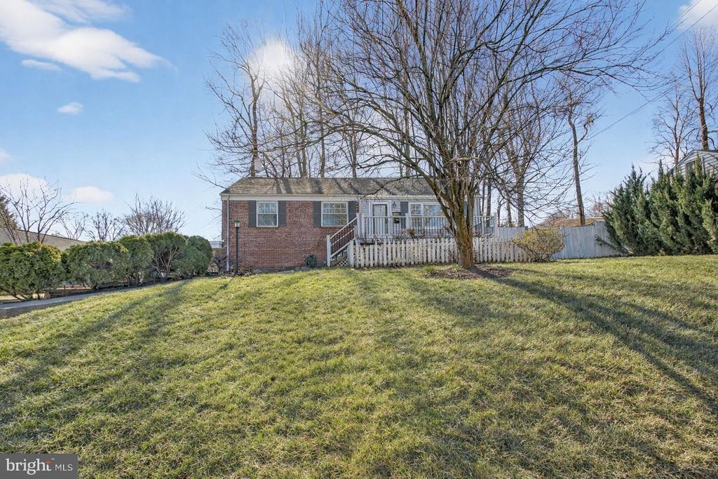 3709 RIDGE RD, Annandale, VA 22003